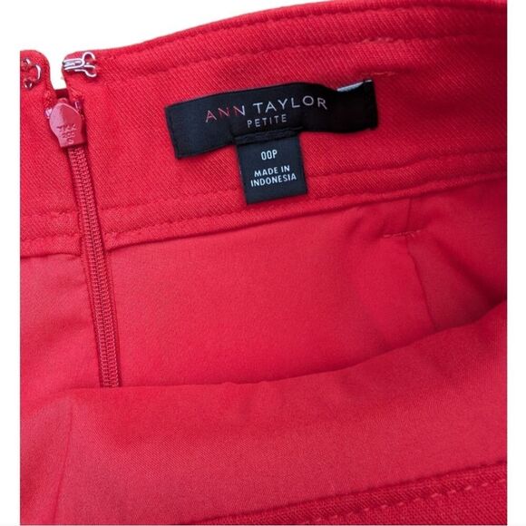 Ann Taylor skirt mod red buttons belt pencil 00p - Picture 4 of 6